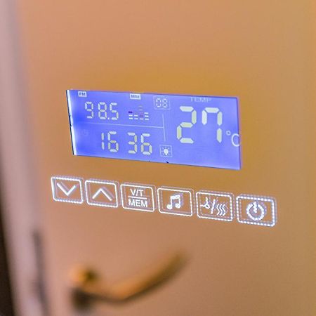 Jacuzzi - Flexible Selfcheckins 20 - Zagreb - Luxury - Garage - Smart - Brand New - Apartments Repinc ภายนอก รูปภาพ
